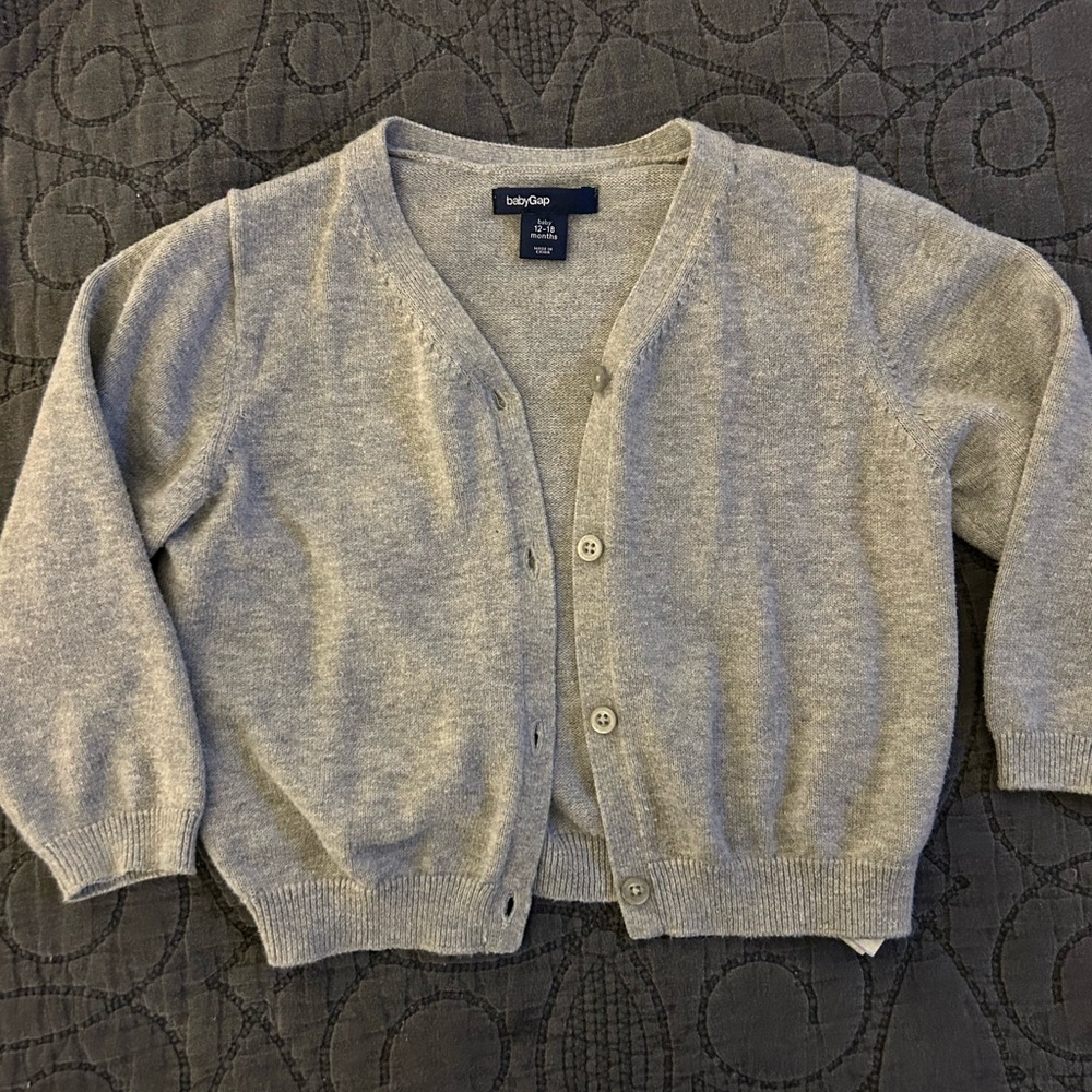 GAP Gray Cardigan Sweater